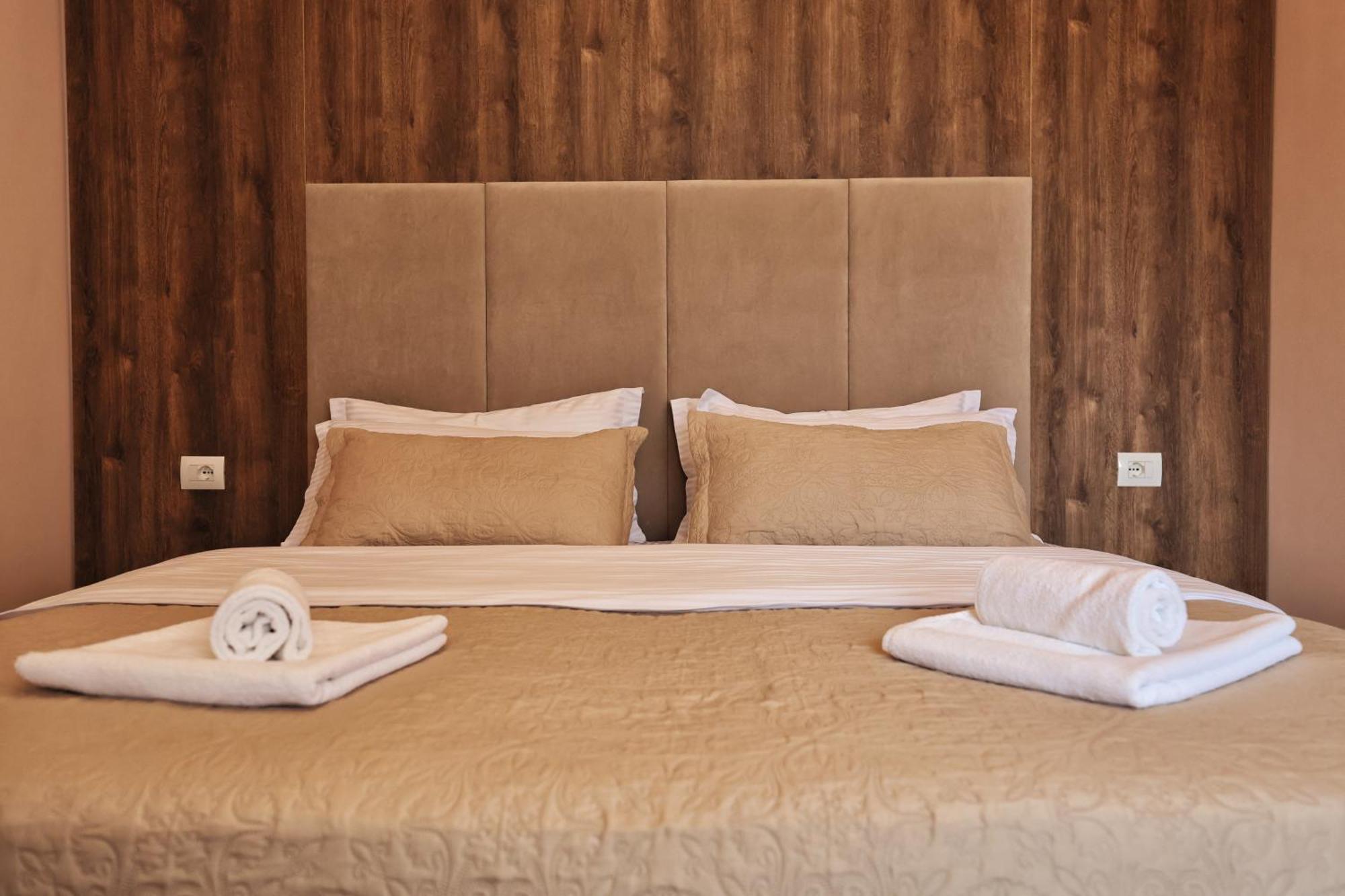 Vila Casablanca - Boutique Hotel & Restaurant Shkodra Kültér fotó