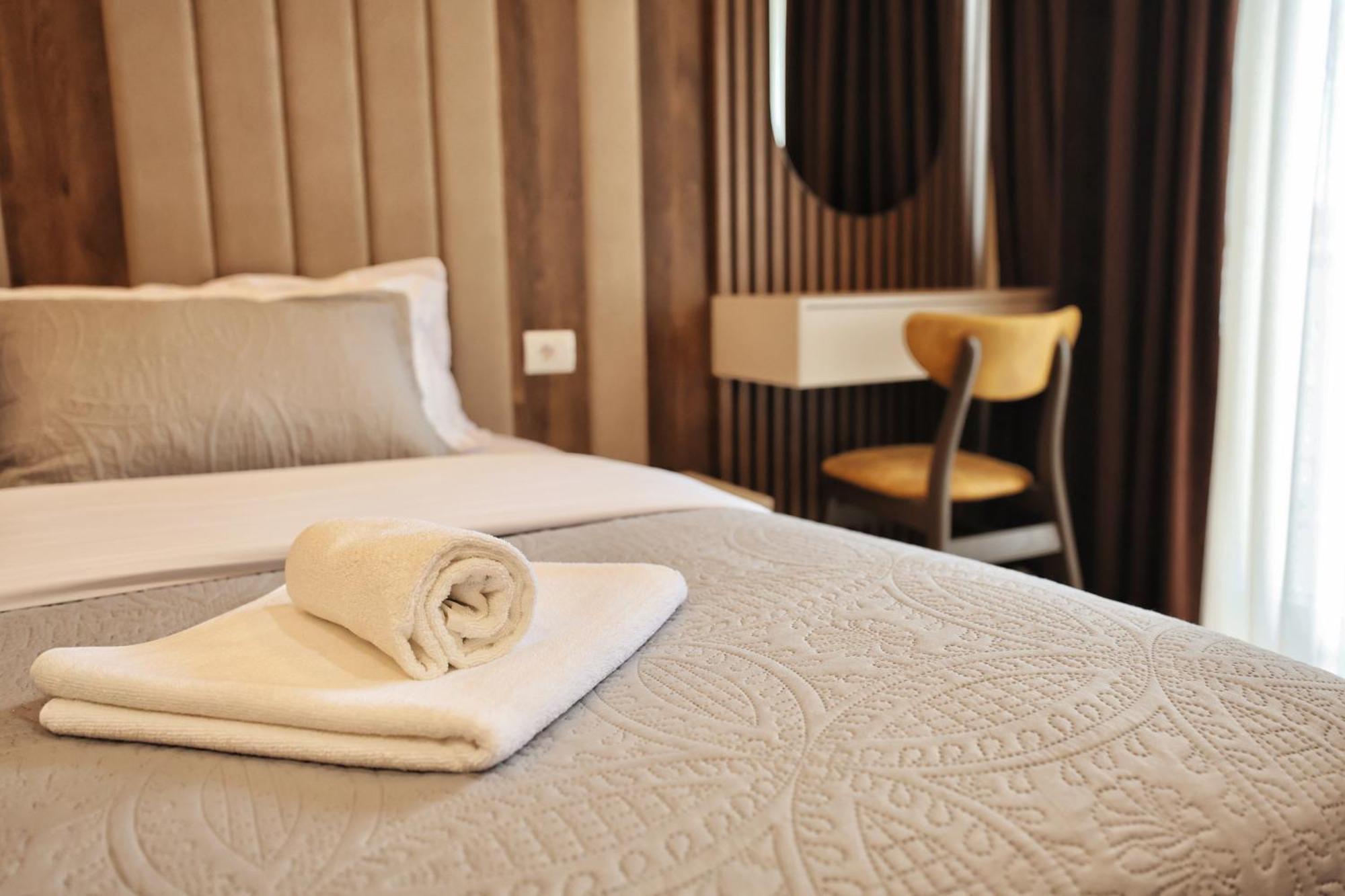 Vila Casablanca - Boutique Hotel & Restaurant Shkodra Kültér fotó